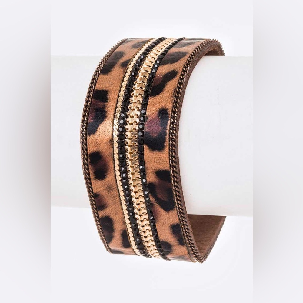 Gold Leopard Print Bracelet